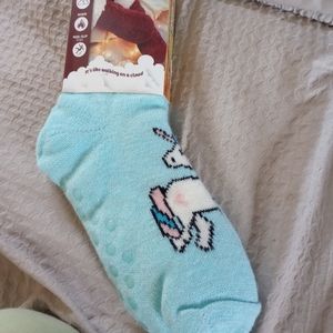 Heat trends Sherpa slumber socks